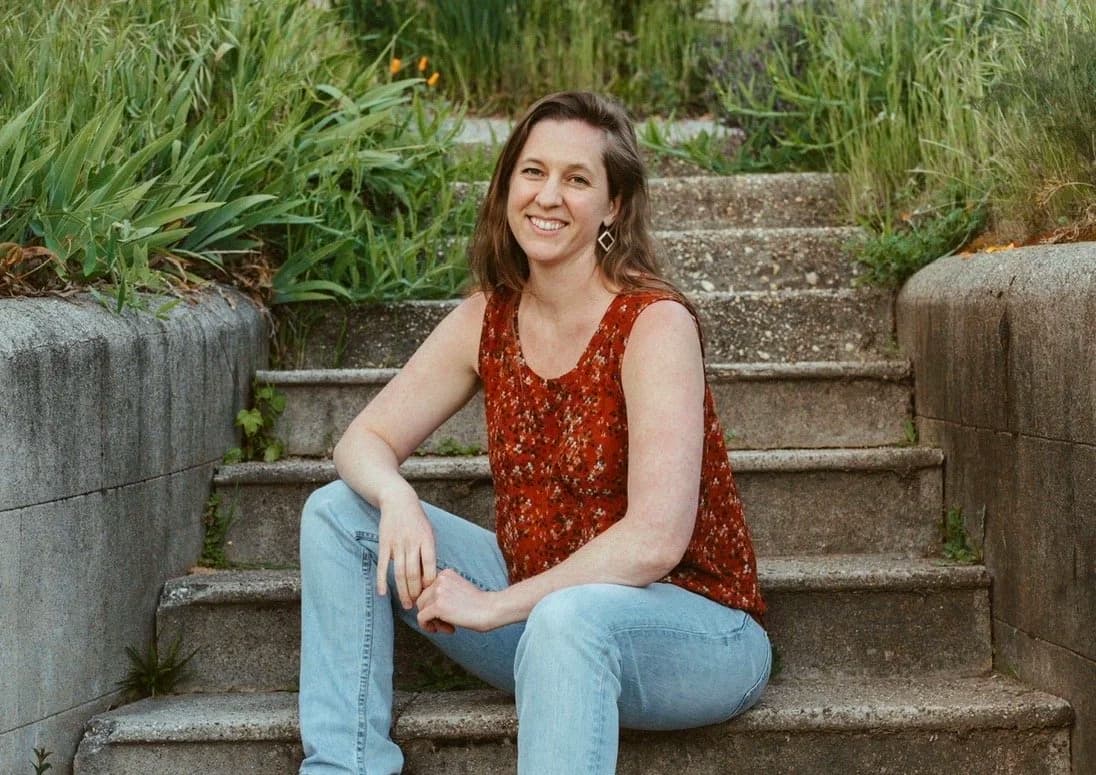 Olandra L.